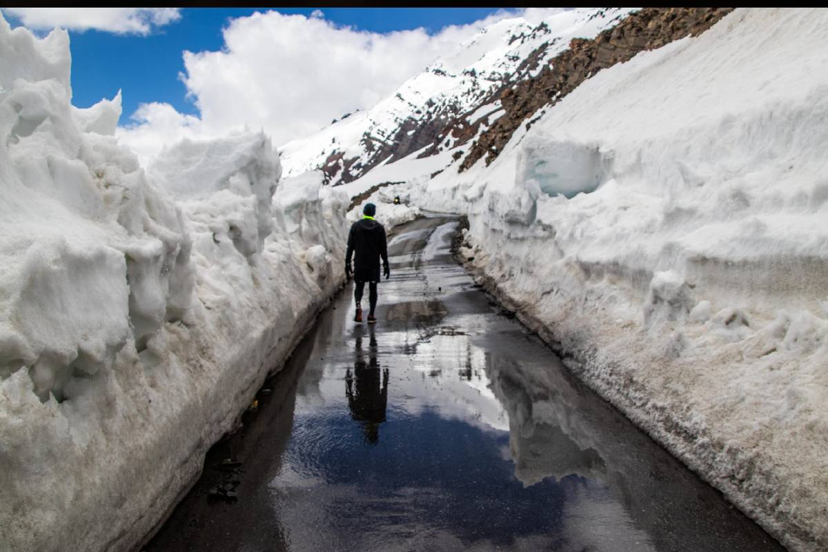 Snowy Rides: Chandigarh to Manali via Shimla