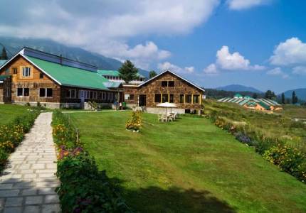 Amritsar to Kashmir Delight – Valley Views Included