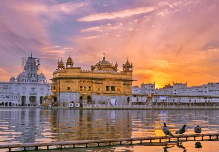 Amritsar Taxi Rental Service