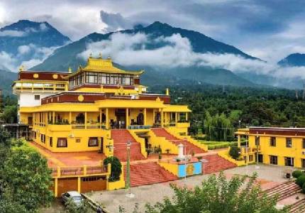 Amritsar to Dharamshala Scenic Tour
