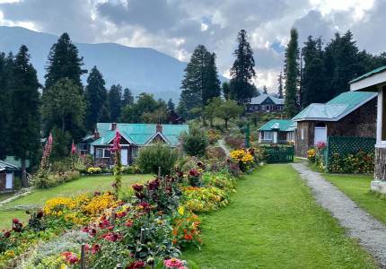 Jammu to Gulmarg via Srinagar – Snowy Ride Package